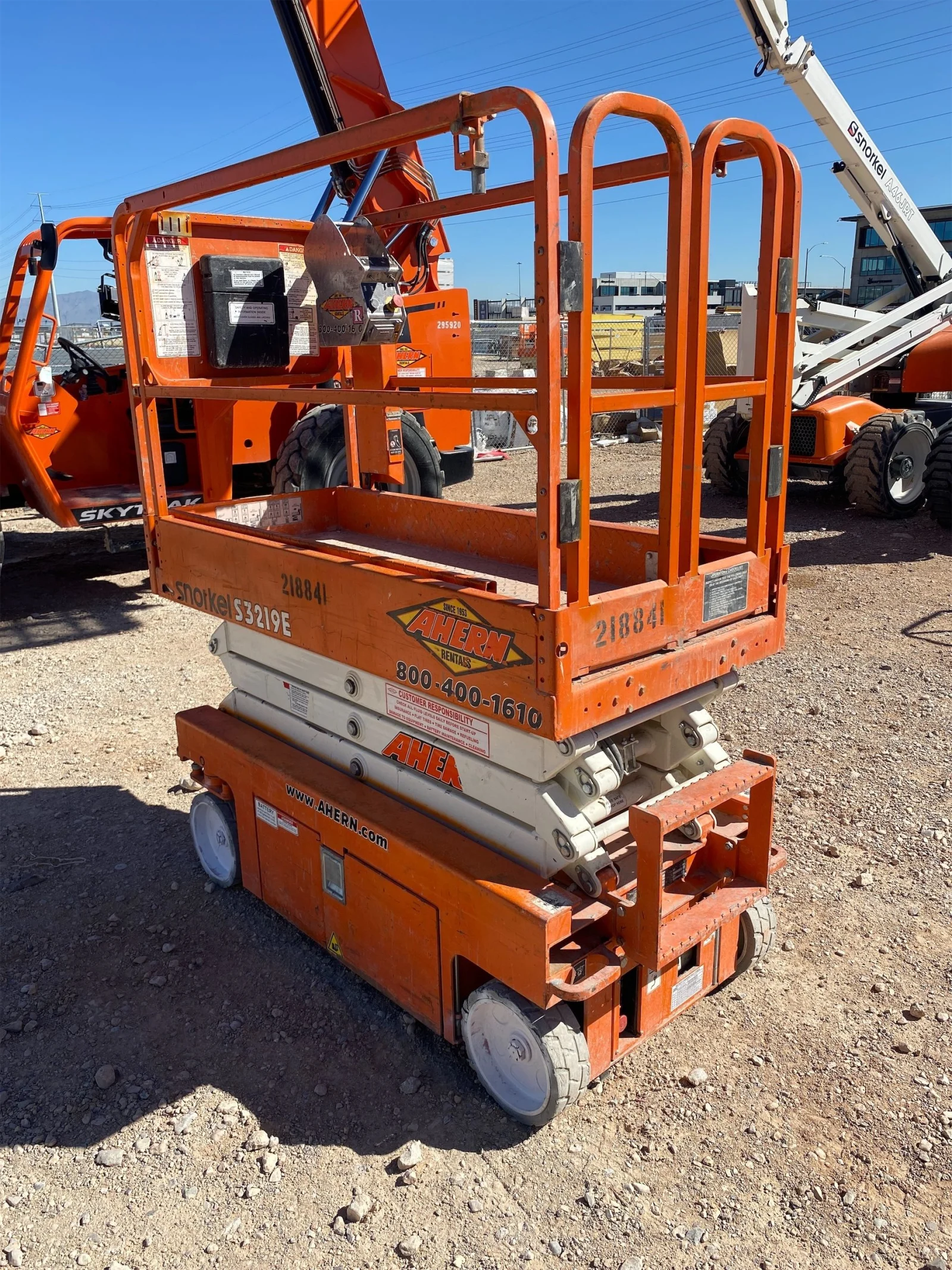 2018 Snorkel S3219E