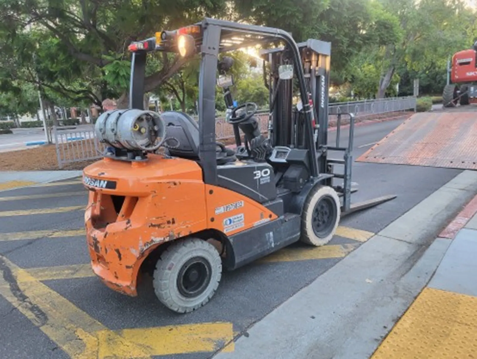 2019 Doosan G30P-7DF