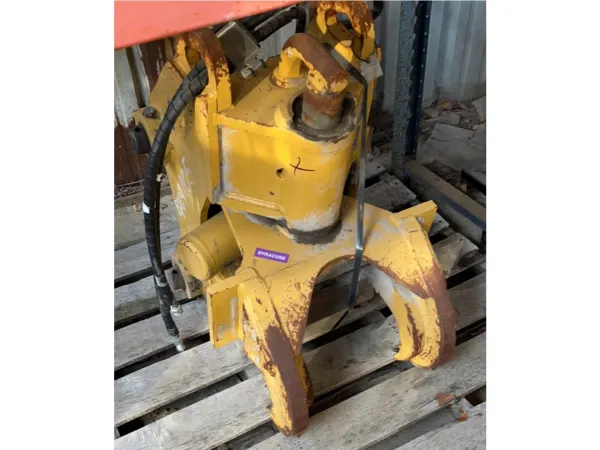2017 Caterpillar TILT COUPLER