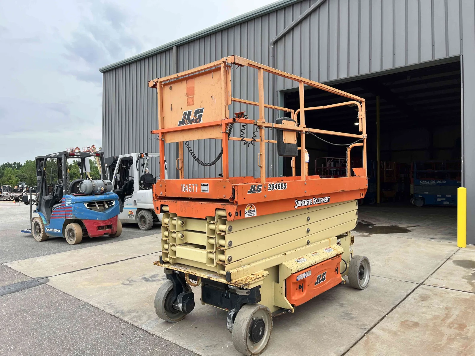 2017 JLG 2646ES