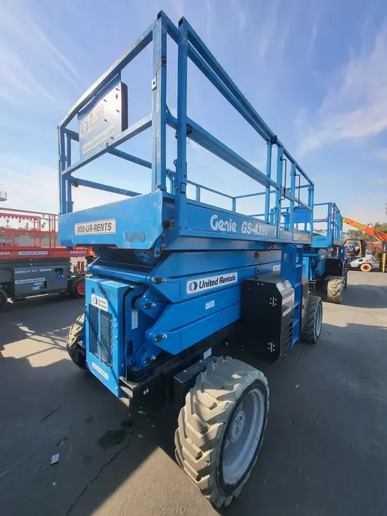 2019 Genie GS-4390 RT Rough Terrain