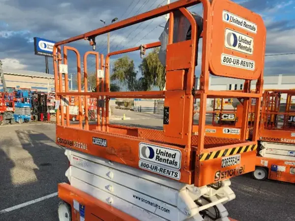 2019 Snorkel S3226E