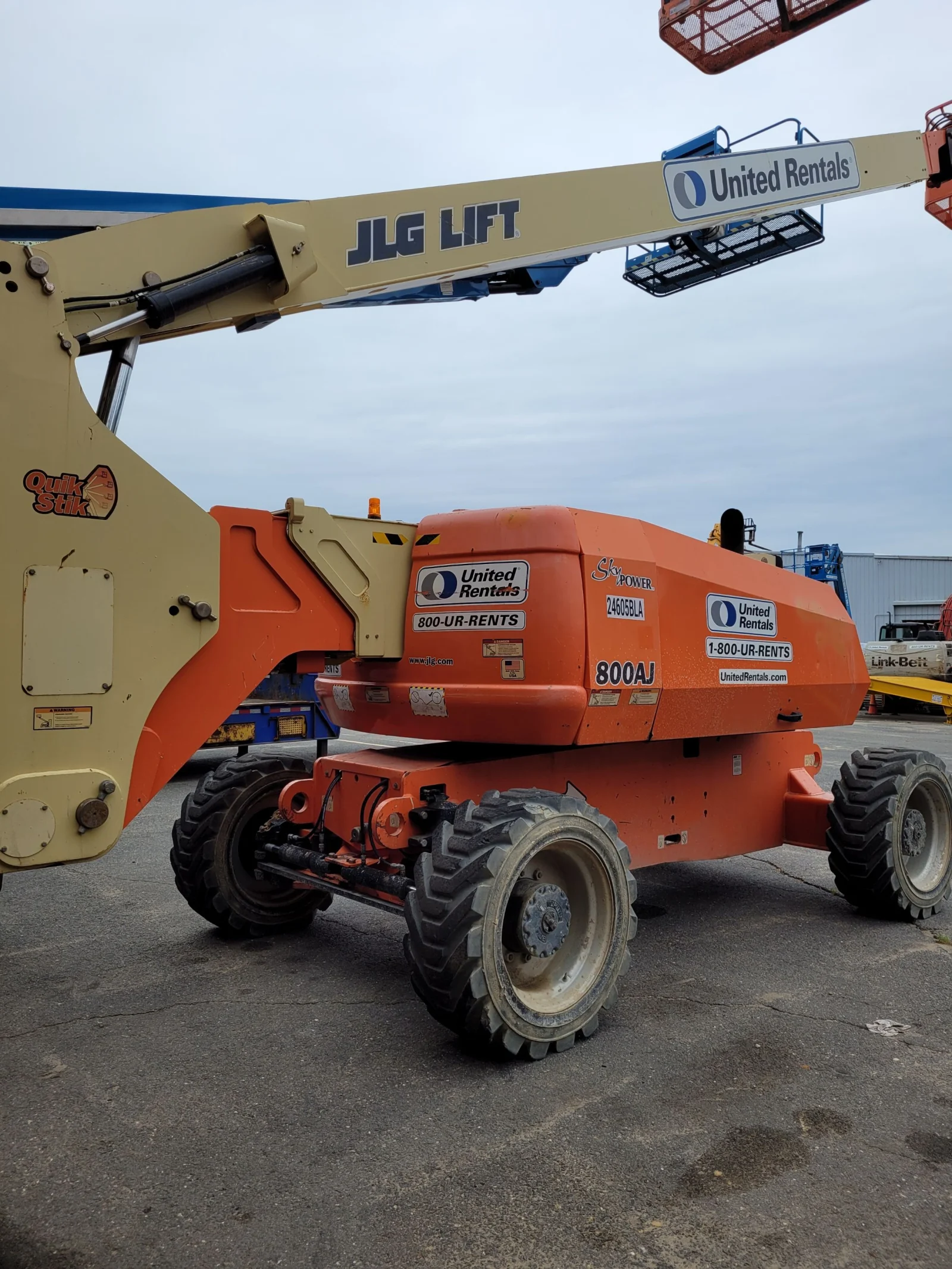 2015 JLG 800AJ Articulating