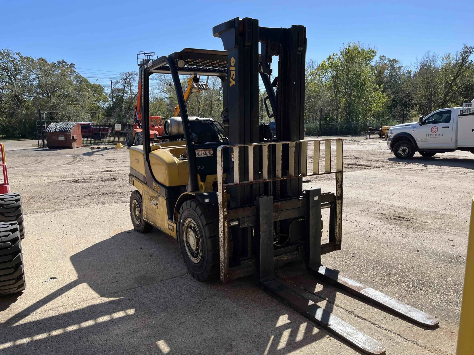 2019 Yale GLP100VX