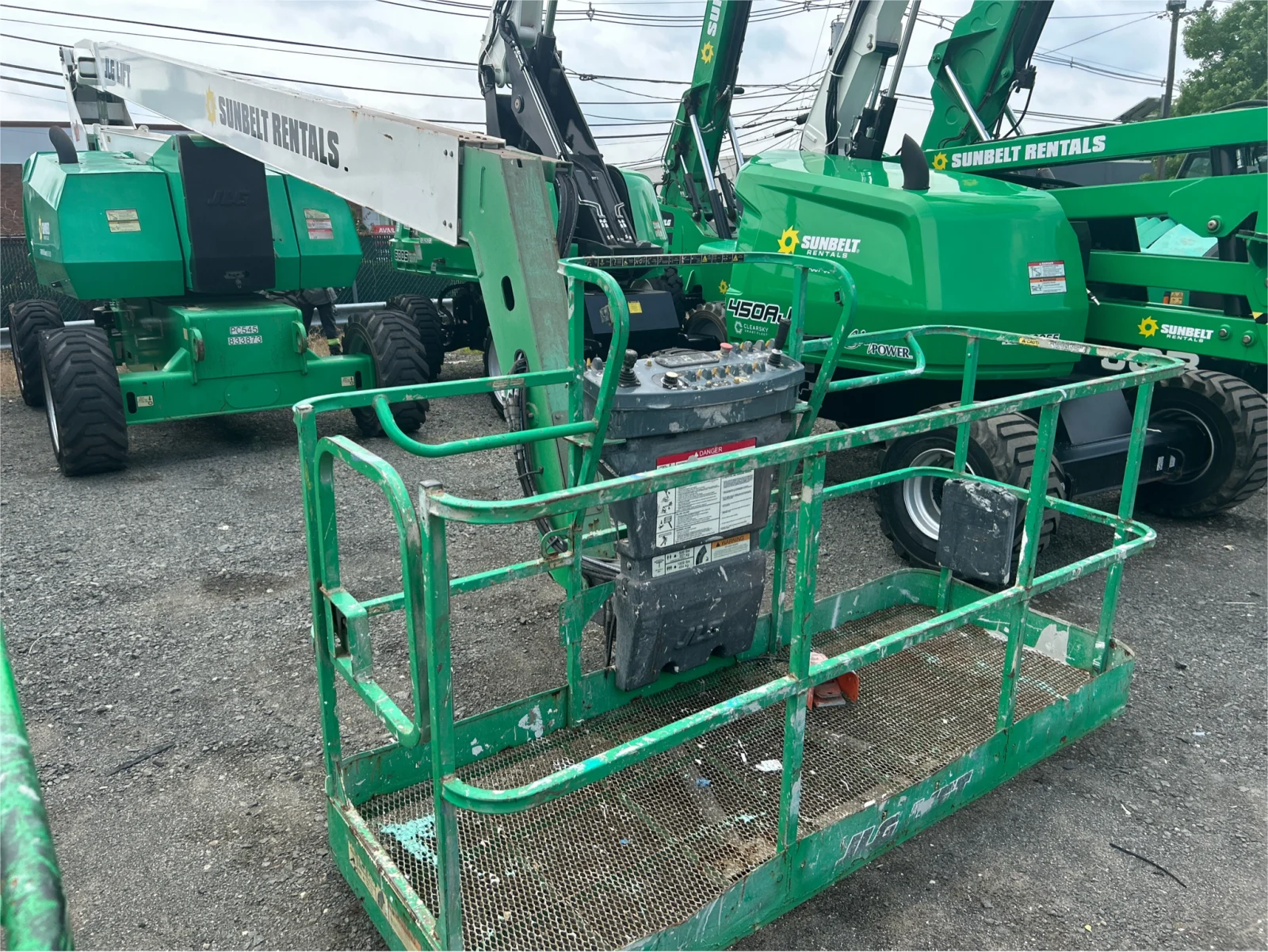 2016 JLG 800A