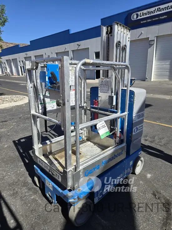 2018 Genie GR-20 Self-Propelled One-Person