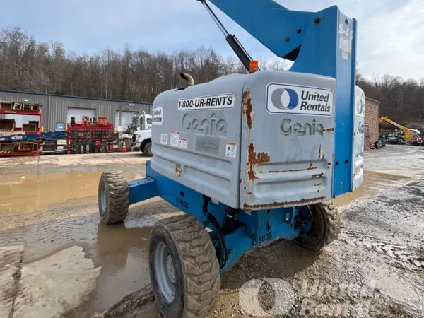 2017 Genie S-45