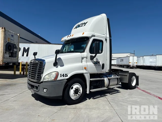 2013 Freightliner Cascadia 125DC