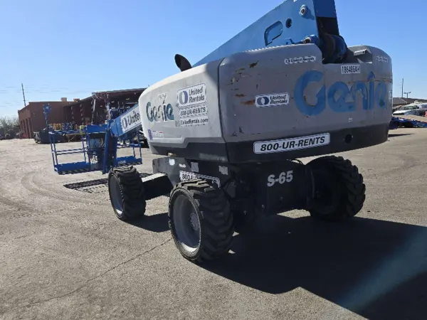 2017 Genie S-65