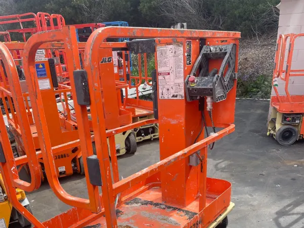 2018 JLG 1230ES Self-Propelled One-Person
