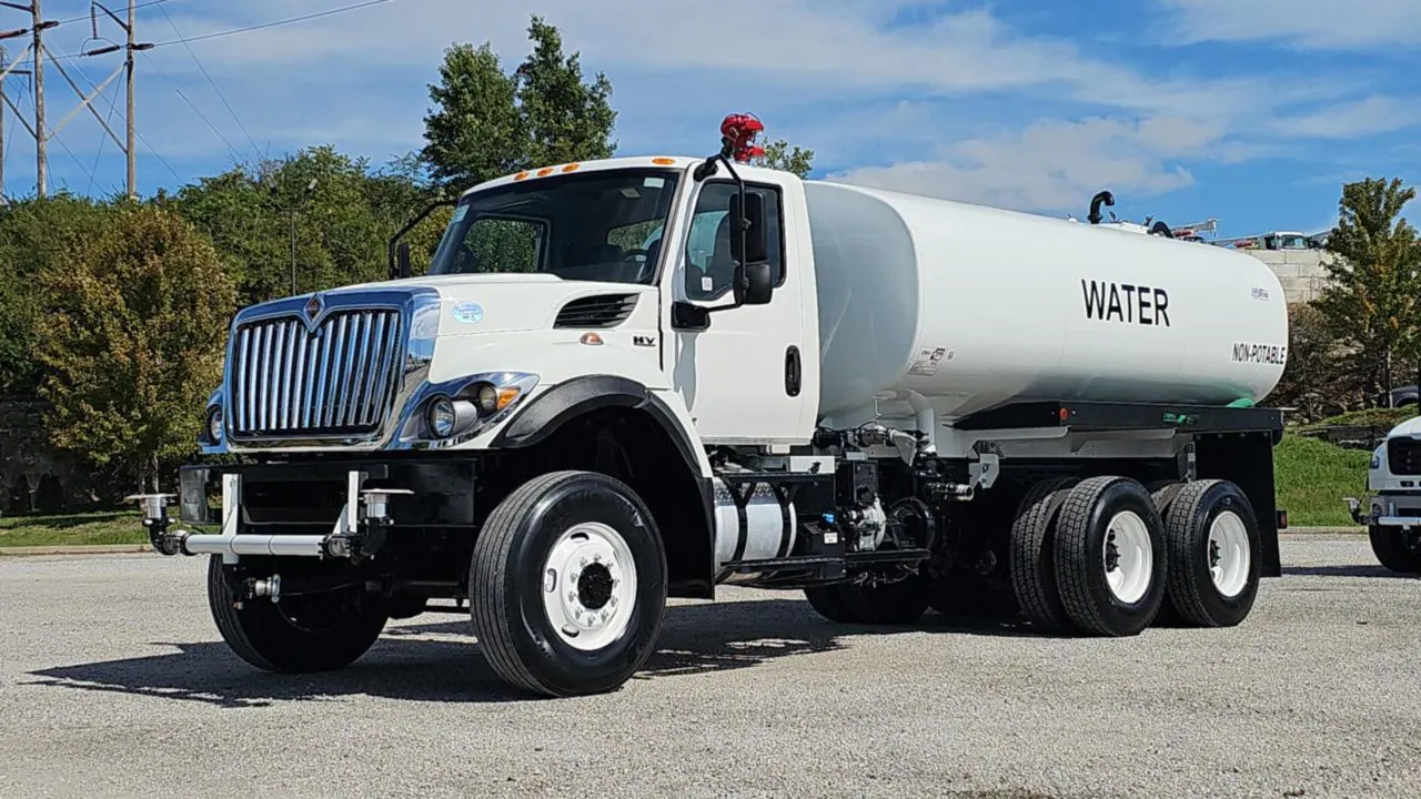 2020 International HV507
