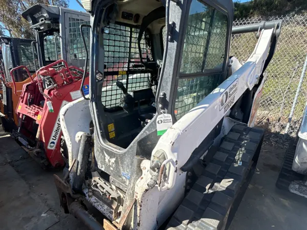 2021 Bobcat T76