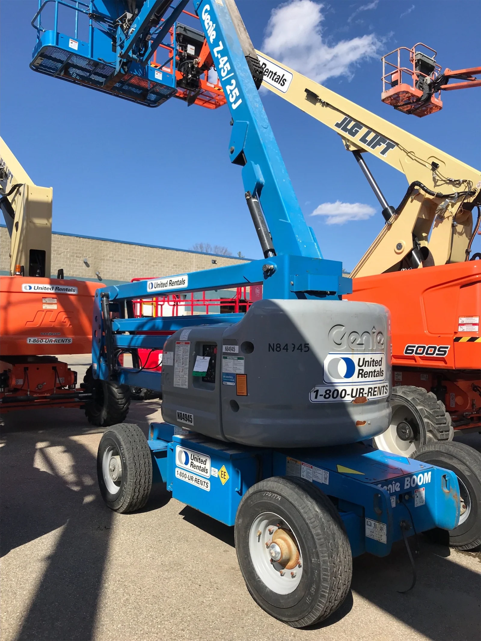 2013 Genie Z-45/25J-DC-Articulating-Boom-Lift