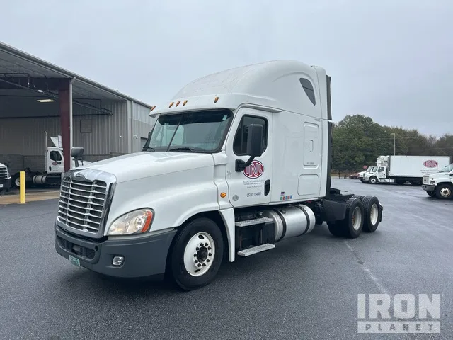 2016 Freightliner Cascadia 125