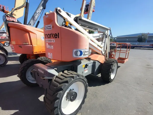 2017 Snorkel A46JRT Articulating