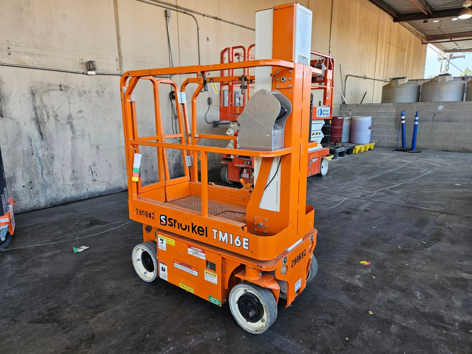 2022 Snorkel TM16E Self-Propelled One-Person