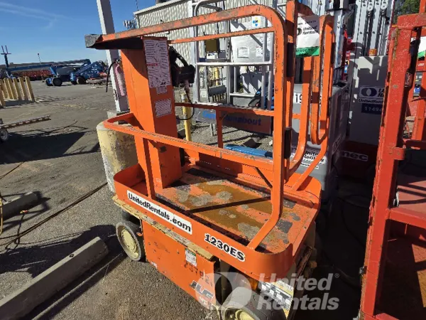 2019 JLG 1230ES Self-Propelled One-Person