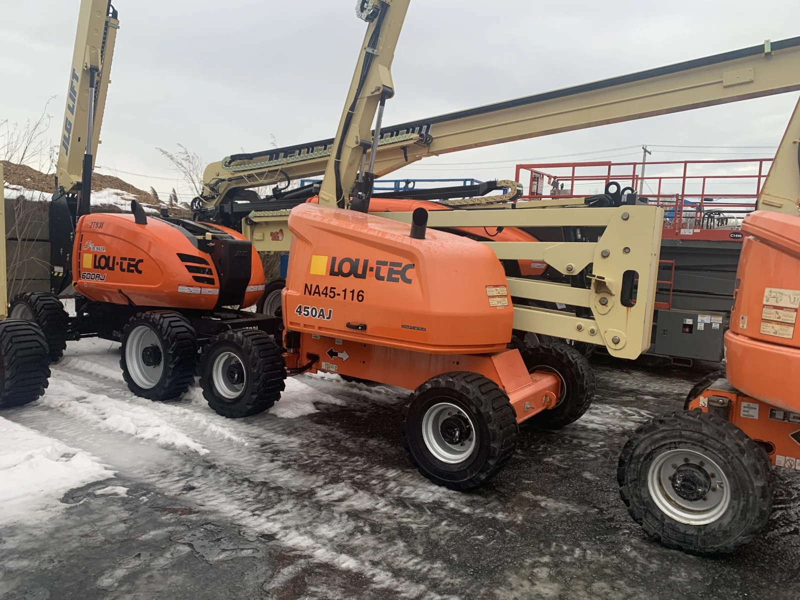 2016 JLG 450AJ