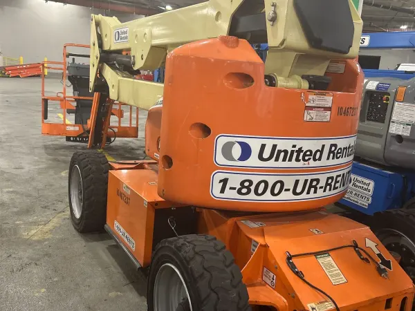 2016 JLG E450AJ Articulating