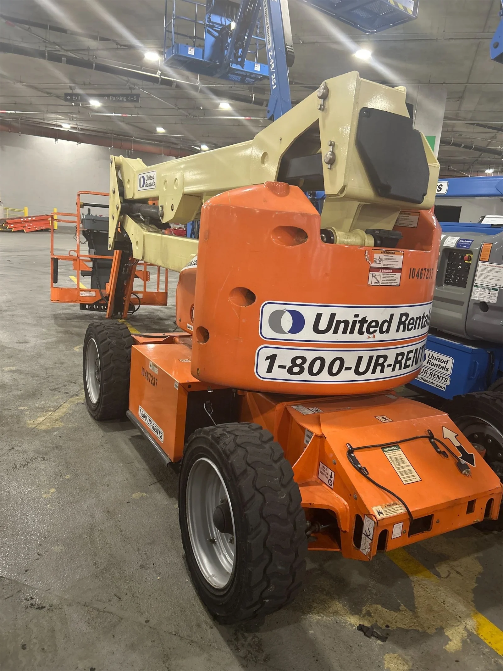 2016 JLG E450AJ Articulating