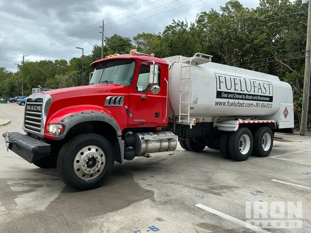 2007 Mack CTP713