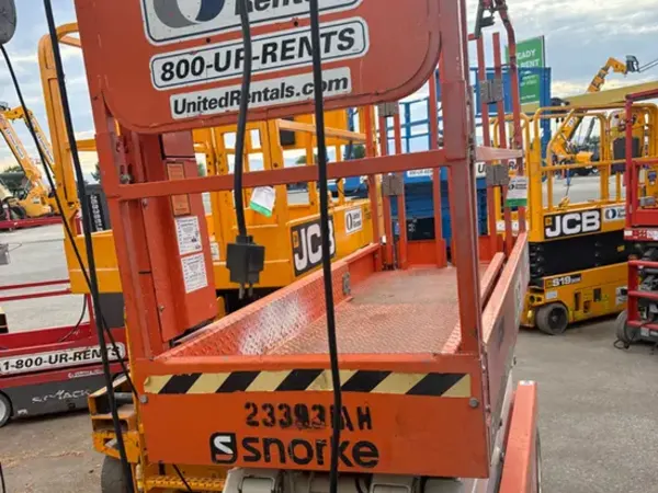 2019 Snorkel S3226E