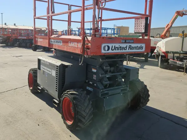 2019 Skyjack SJ6832RT Rough Terrain