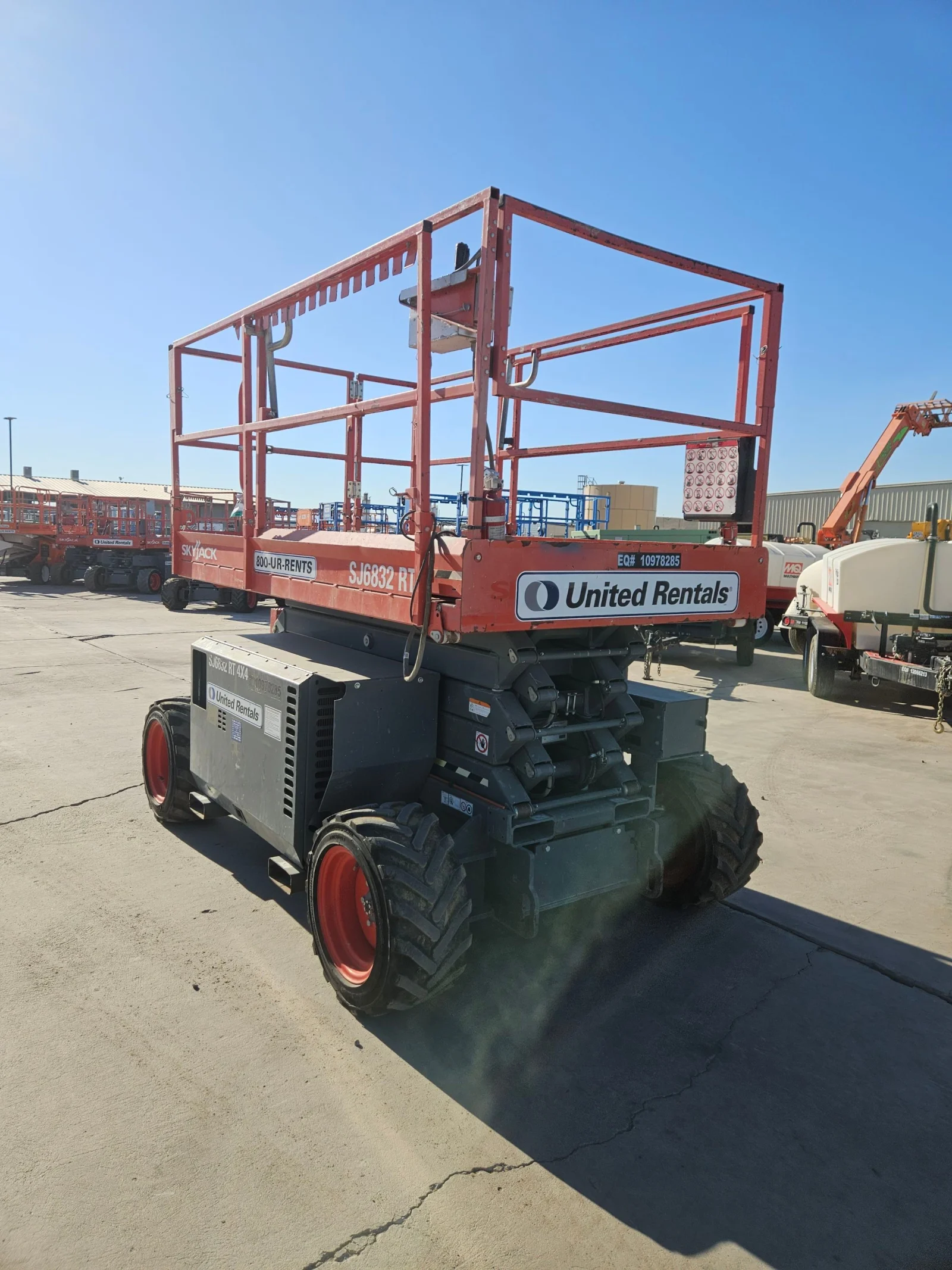 2019 Skyjack SJ6832RT Rough Terrain